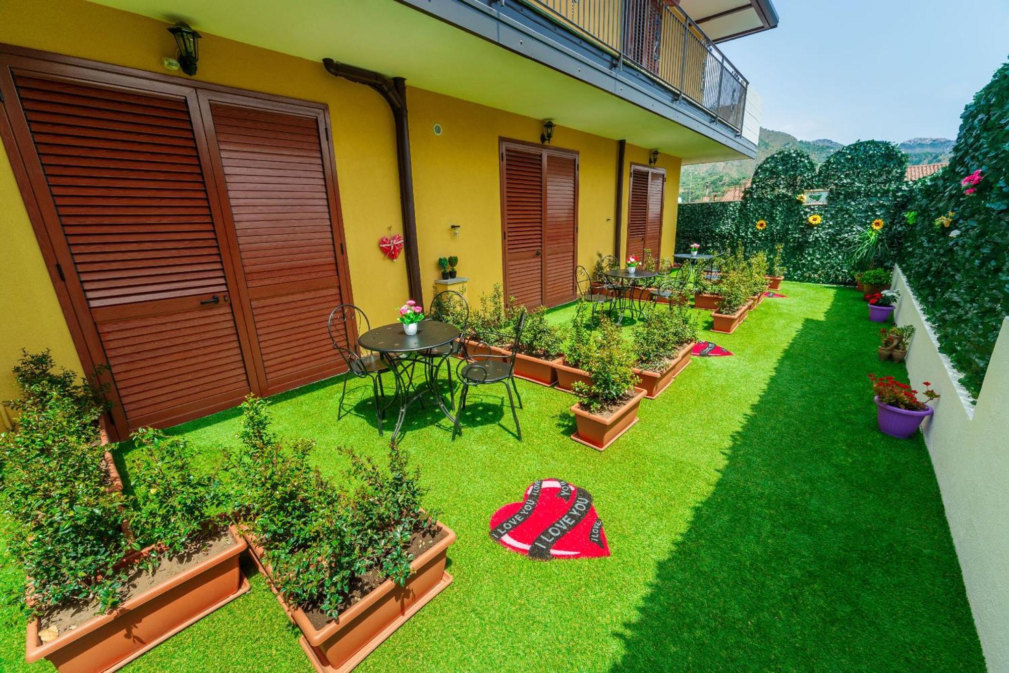 Sicily In Love 2 - Rooms & Breakfast Taormina Buitenkant foto