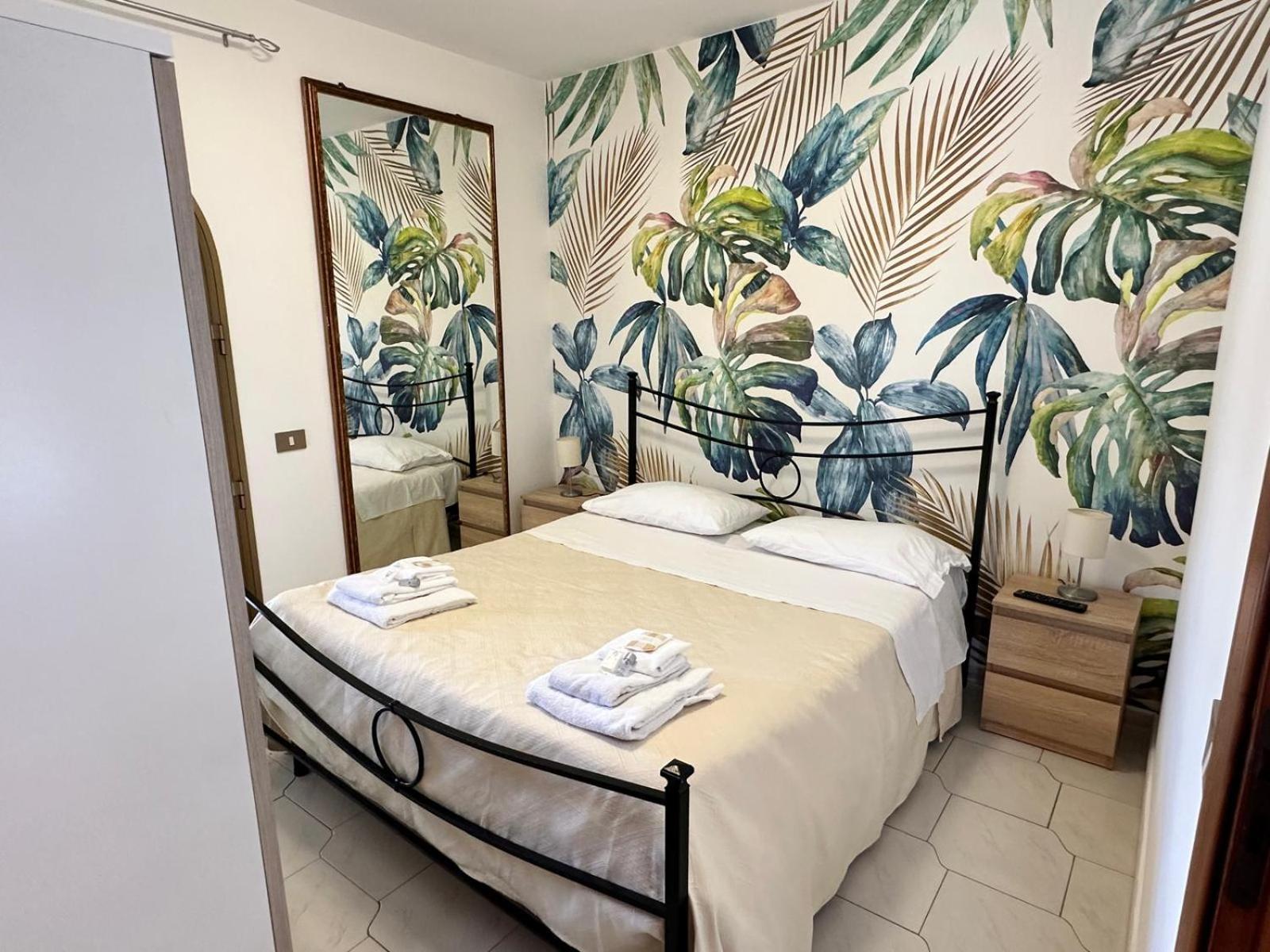 Sicily In Love 2 - Rooms & Breakfast Taormina Buitenkant foto